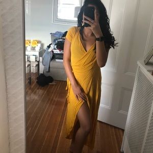 Perfect yellow sun dress